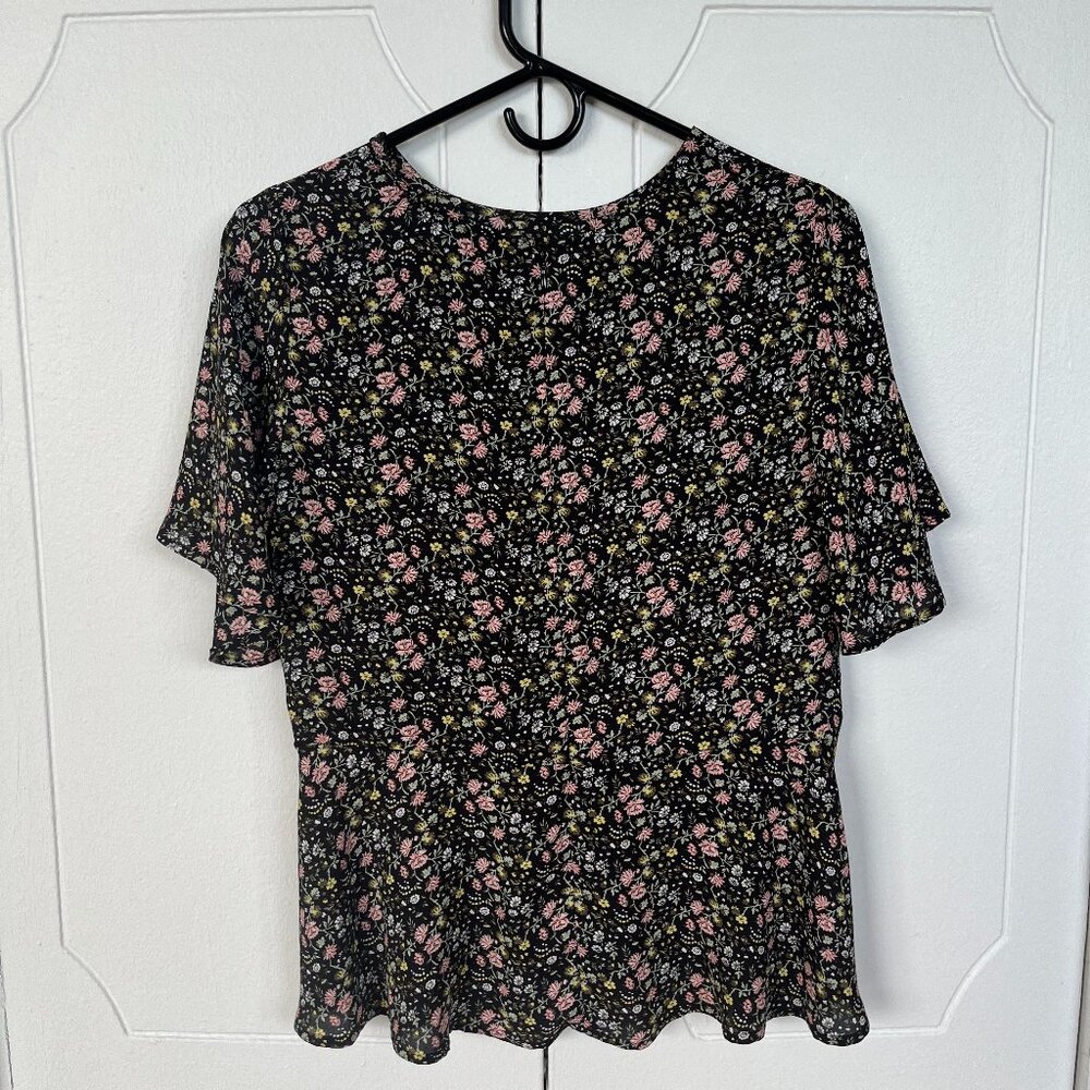 LOFT Floral Flowy Top